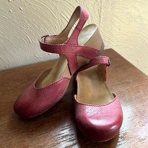 Dansko Tiffany Wedge